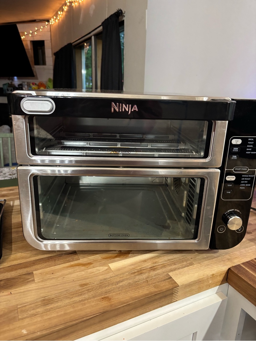 Ninja 10-in-1 Double Oven w Flex Door